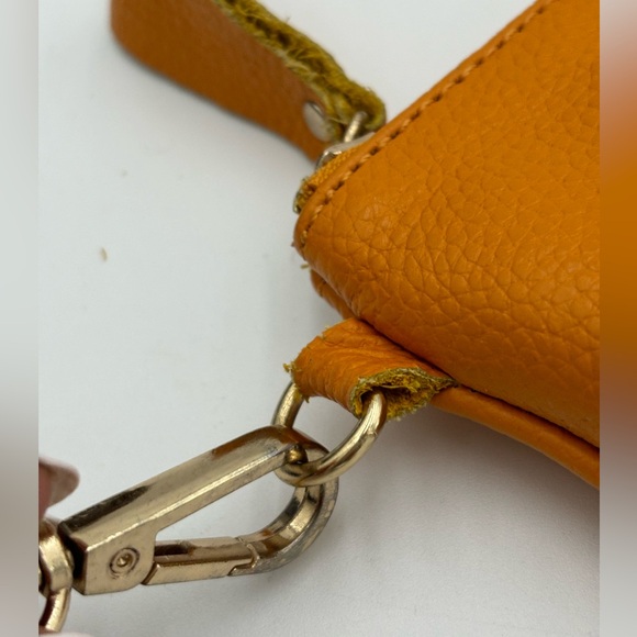 Unbranded Leather Wristlet, Removable Strap - Picture 4 of 9